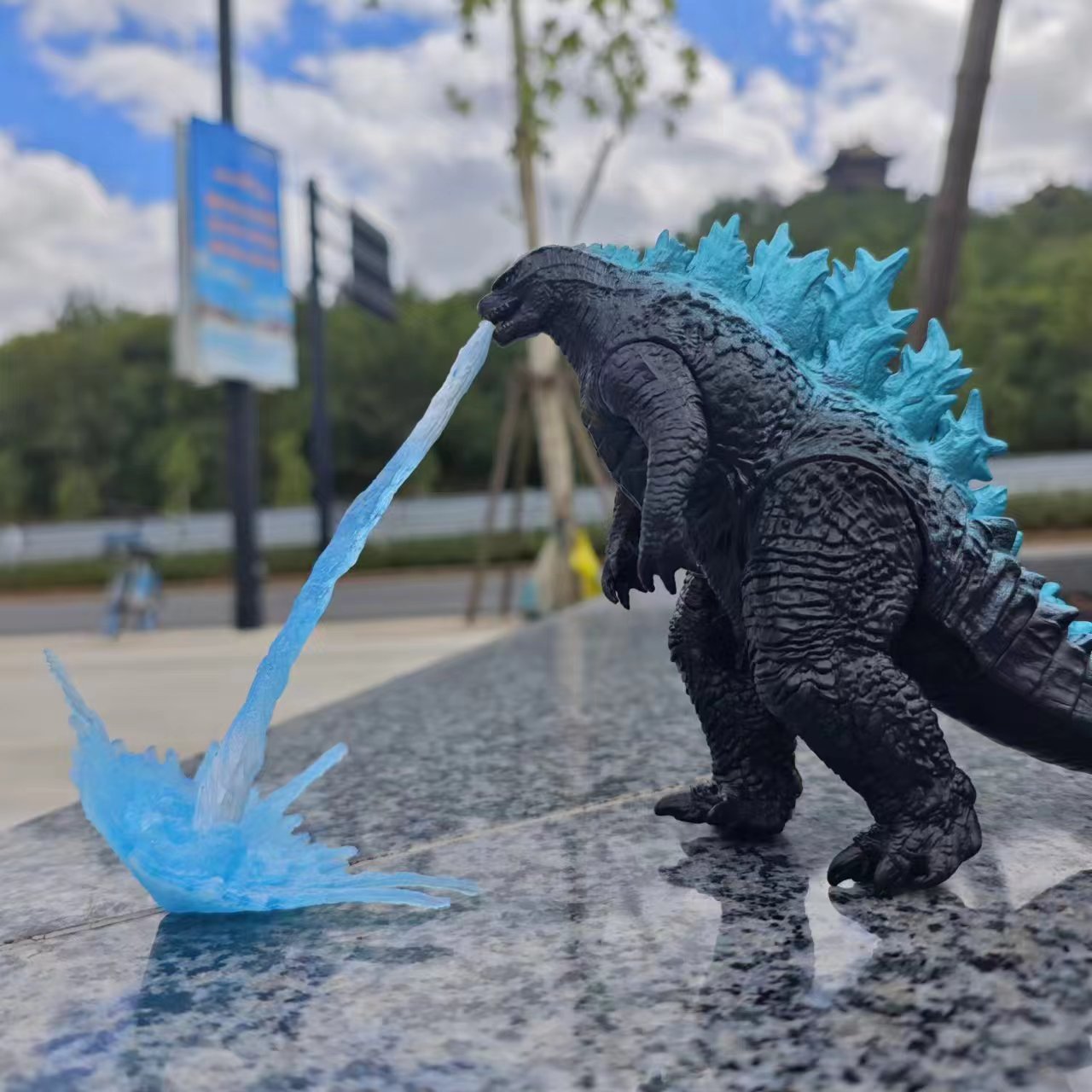 Nieuwe Godzilla Breath Action  - Renewable Energy Kids recensie en prijs